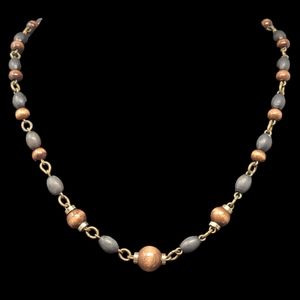 VINTAGE 2 TONE BROWN WOODEN BEADS ACCENTED WITH GOLD TONE SPACER BEADS